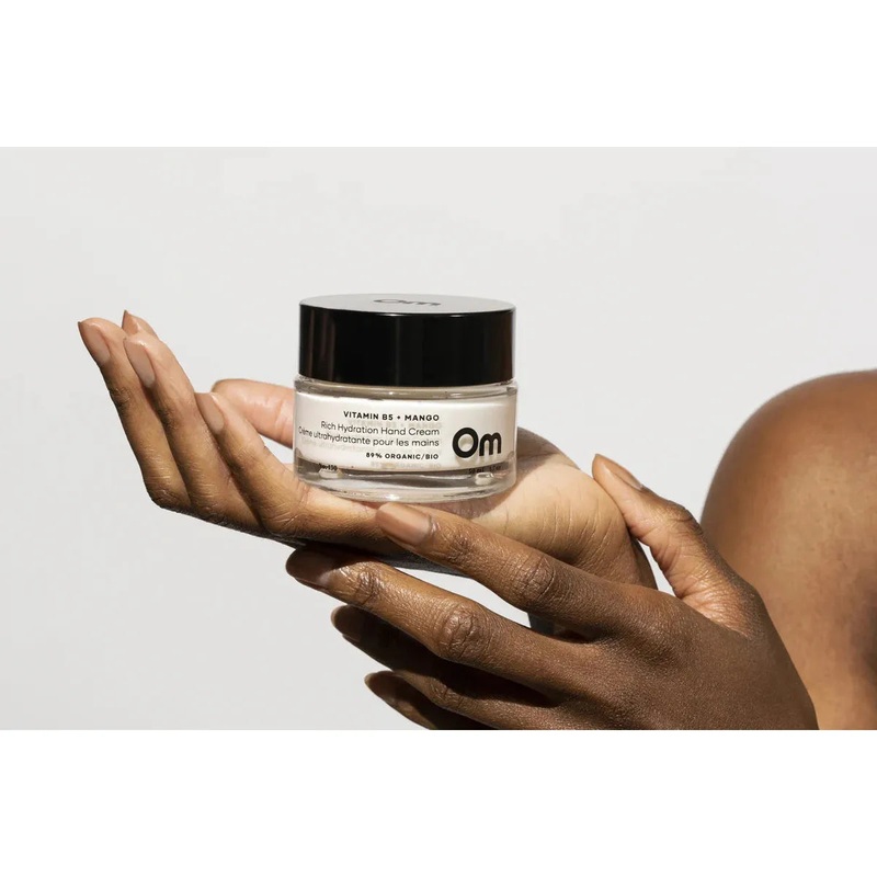 Om Organics Vitamin B5 + Mango Hand Cream