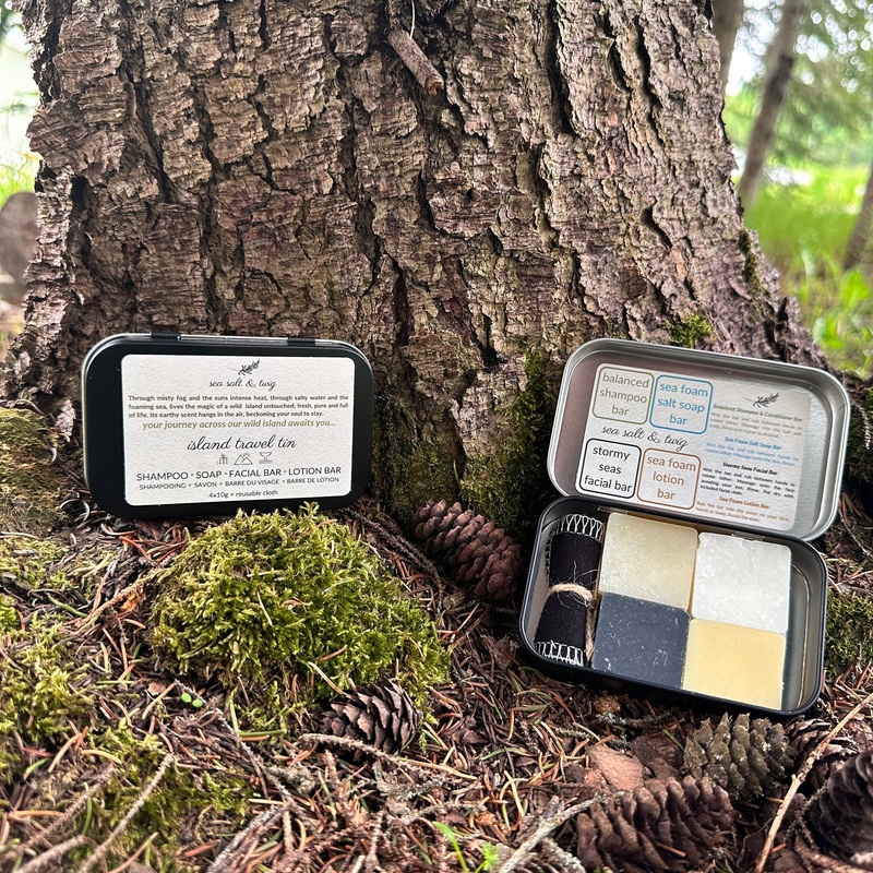 S&T Island Travel Tin