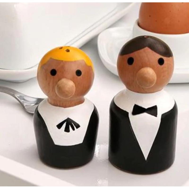 Kikkerland At Your Service Salt and Pepper Shaker