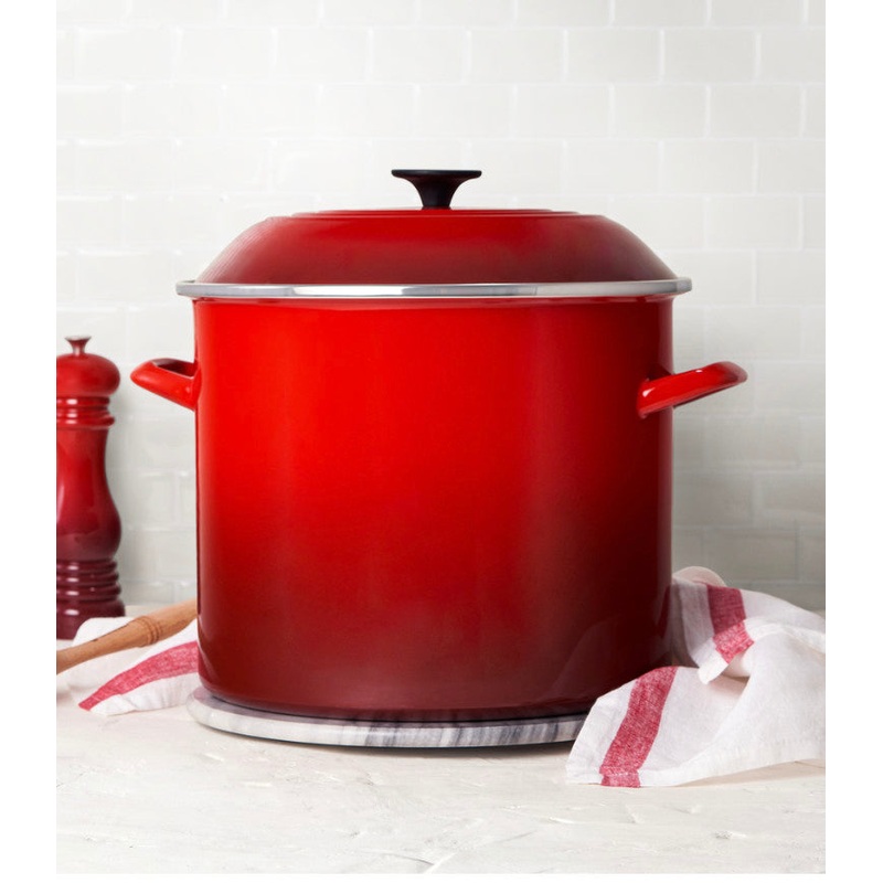 --16 qt. Stockpot - Cerise