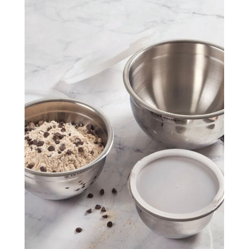 Set of 3 Nested Mixing Bowls w/ Nonslip Base & Plastic Air Tight Lids
