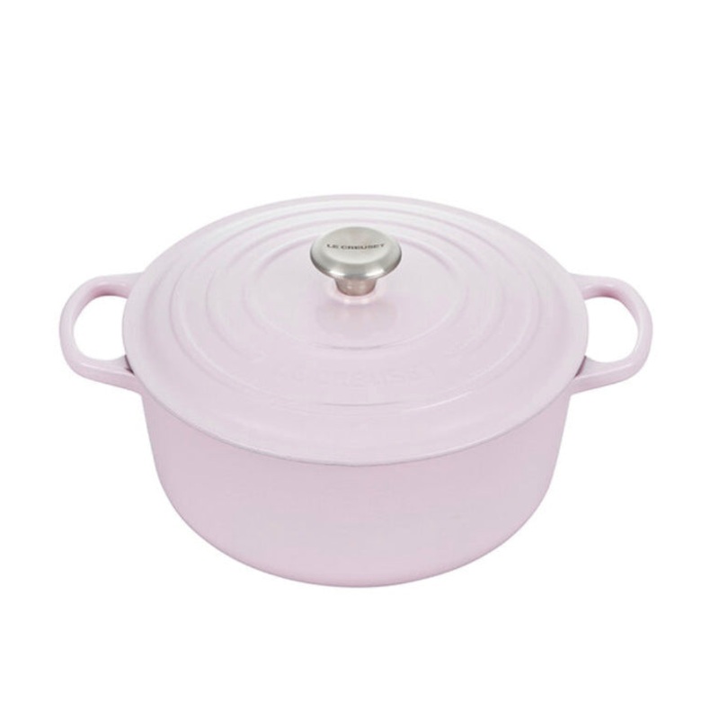 7.25 qt. Signature Round Dutch Oven - Shallot