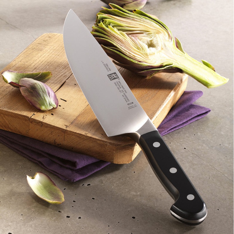 PRO 8" TRADTIONAL CHEF KNIFE
