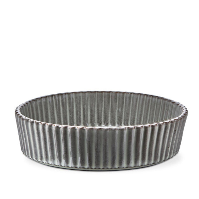 Gray Stinson Round Fluted Baker