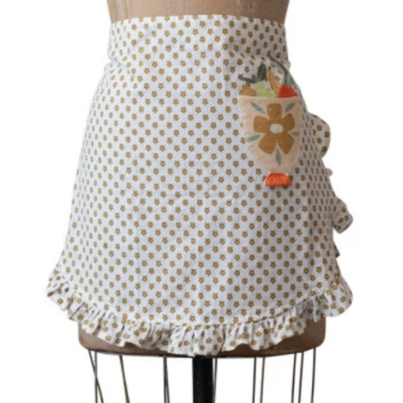 Half Apron w/ Appliqued Pocket, Dots & Ruffle