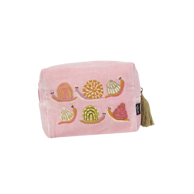 Pouch Embroidered Gardenland