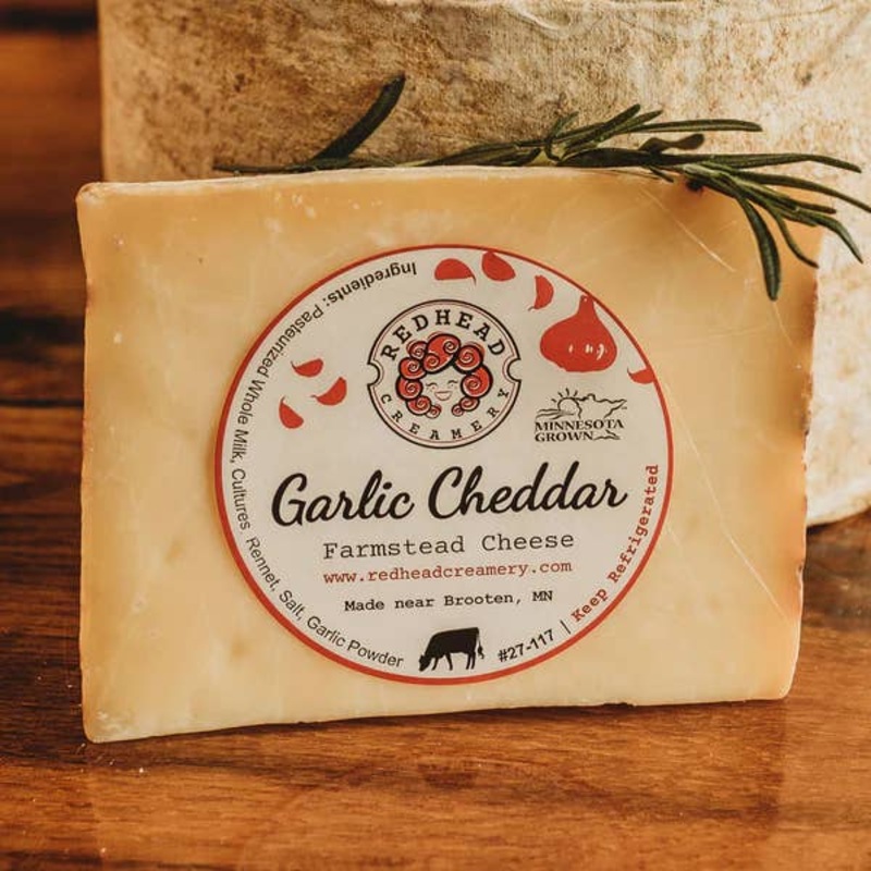 Clothbound Garlic Cheddar