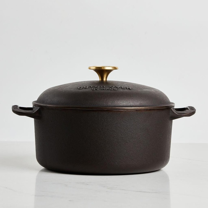 Cast Iron Dutch Oven 5.5 Qt