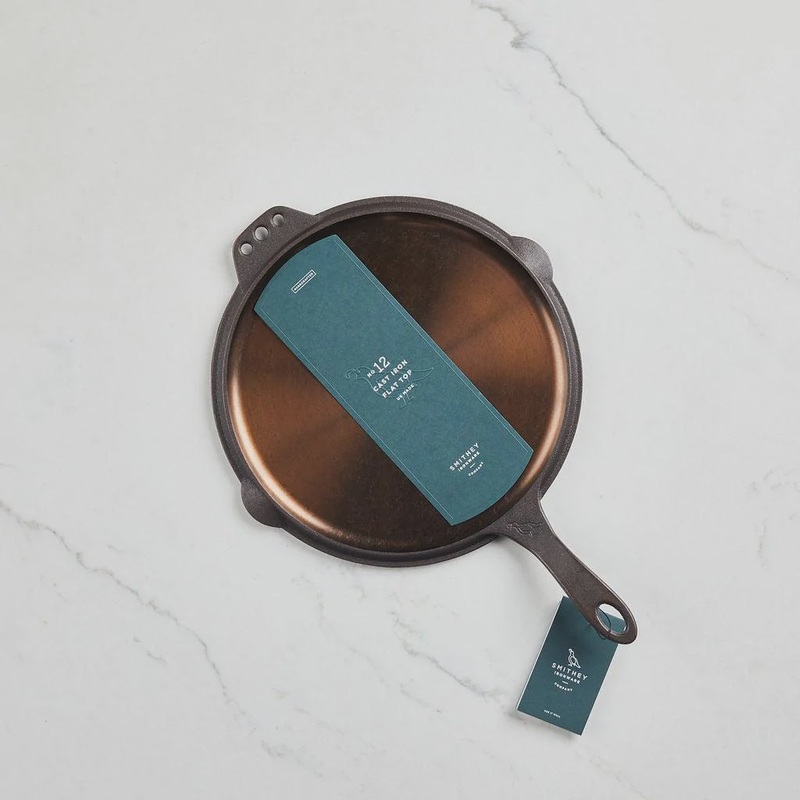No. 12 Flat Top Griddle + Skillet Lid