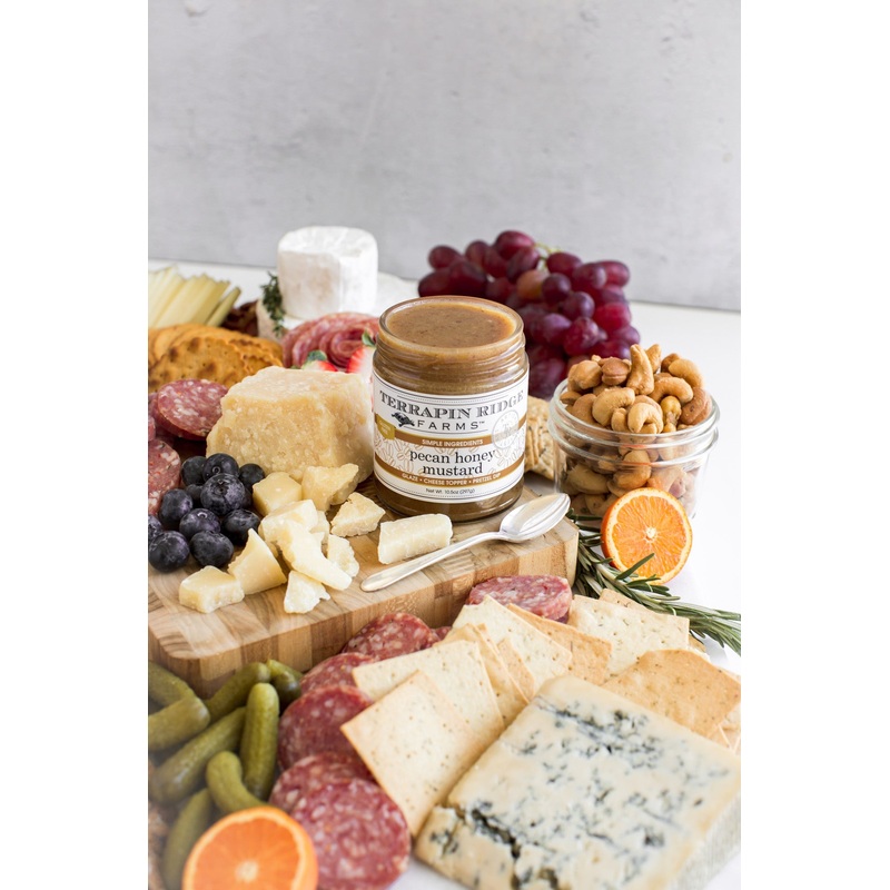 Pecan Honey Mustard Pretzel Dip