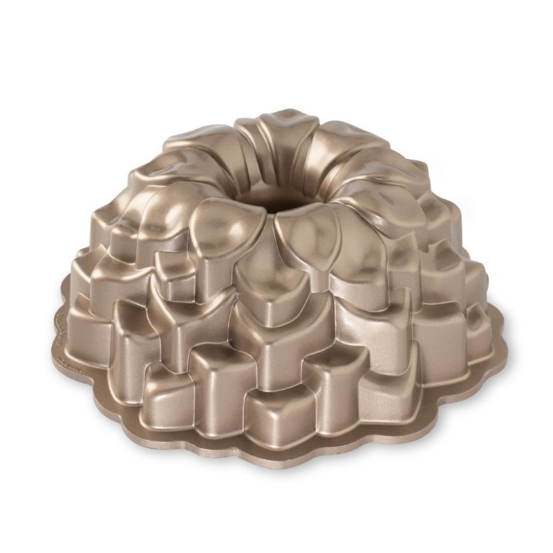 Bundt Pan, Blossom