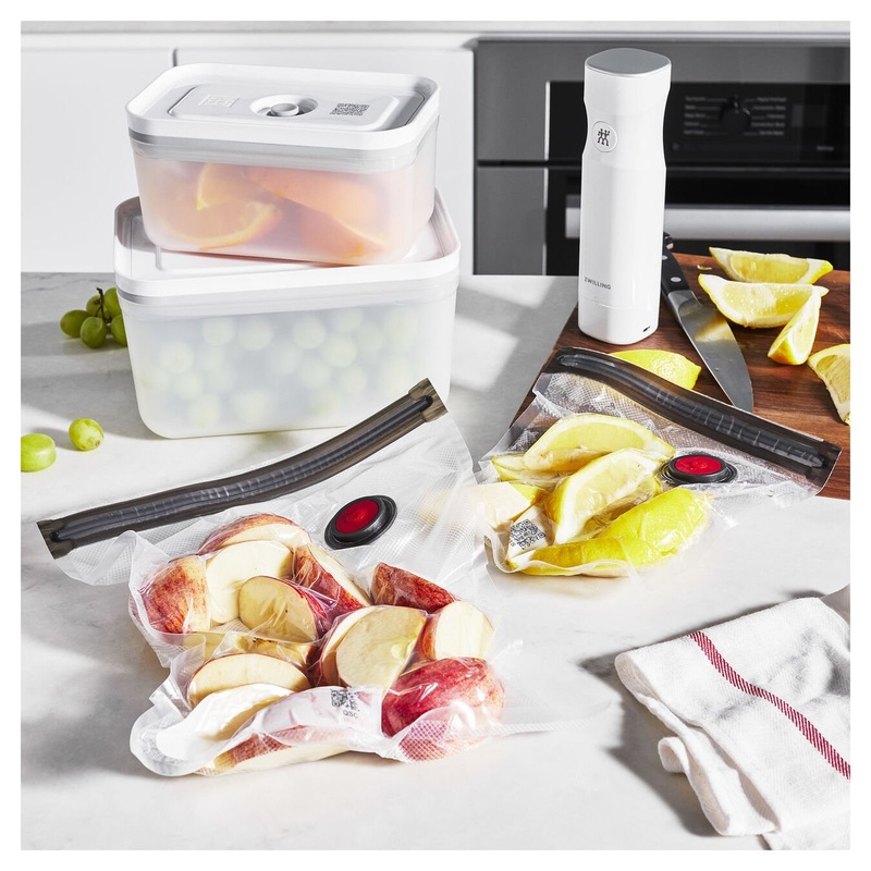 Vacuum Sealer Starter Set with Plastic Containers
