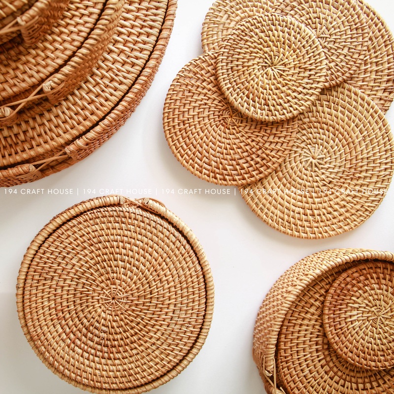 Handwoven Natural Round Rattan Placemat