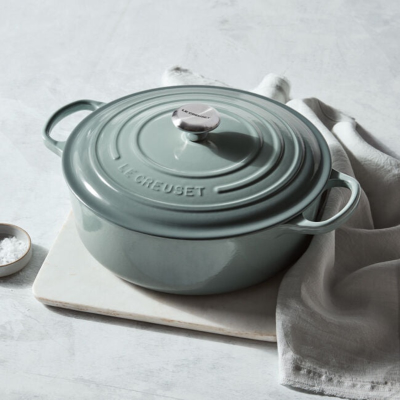 Le Creuset Signature Round Wide Oven Sea Salt 6.75 qt