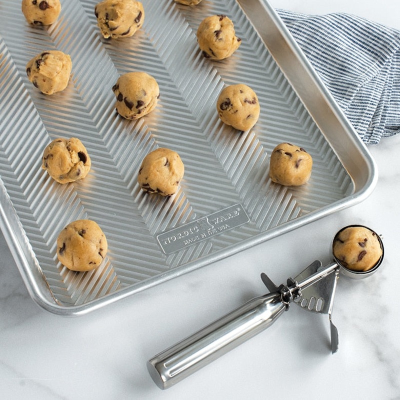 1.5 T Cookie Scoop