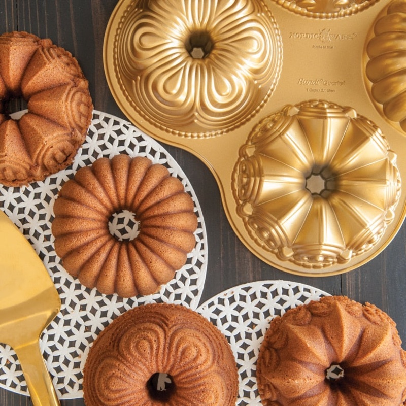 Bundt Quartet Pan