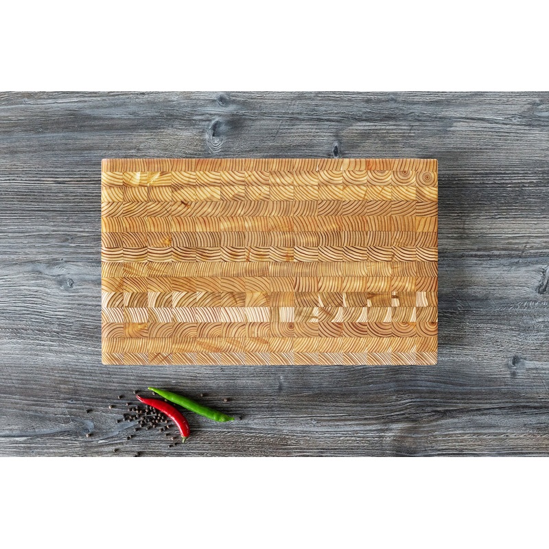Larch Wood Small Classic Board 17.75x11
