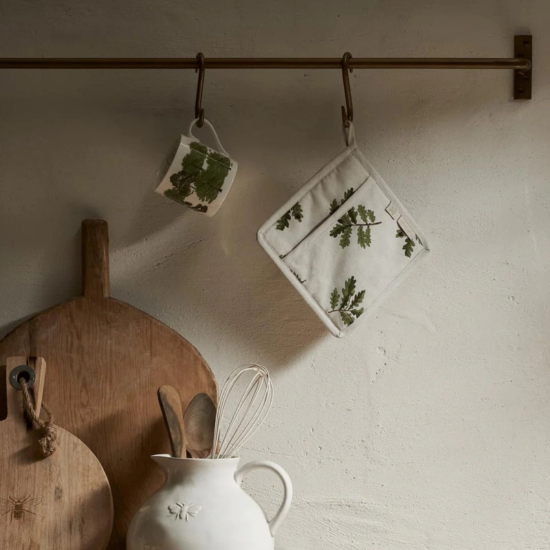 Sophie Allport Acorn & Oak Pot Grab