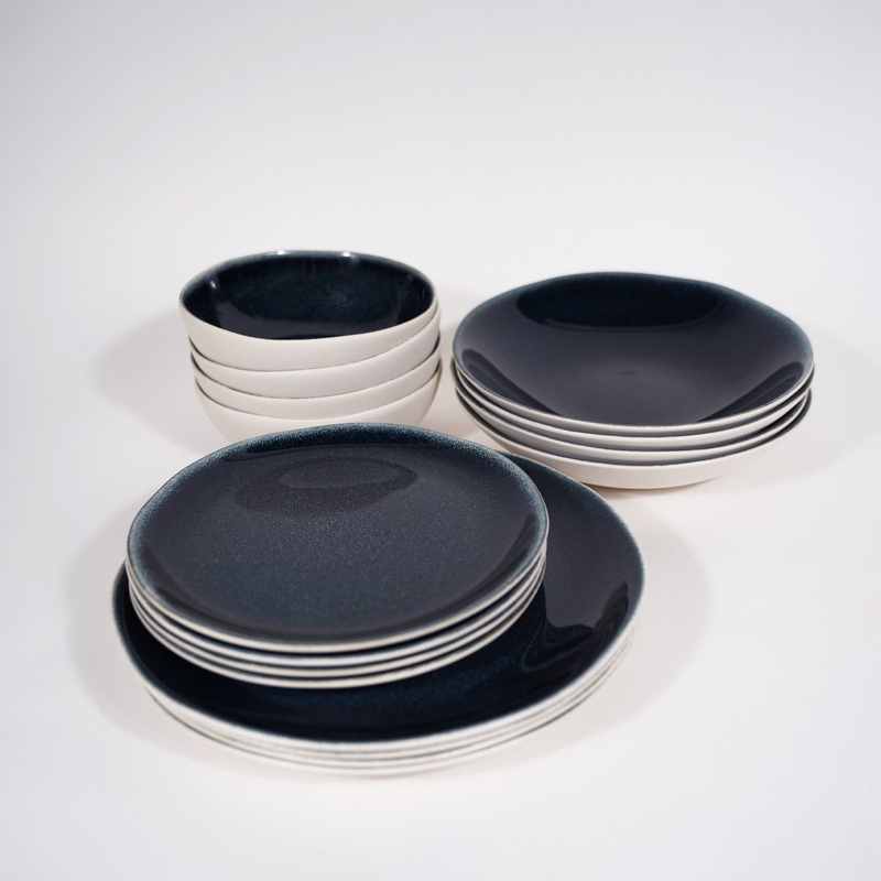 Jars Maguelone 16 Piece Dinner Set / Bleu Nuit